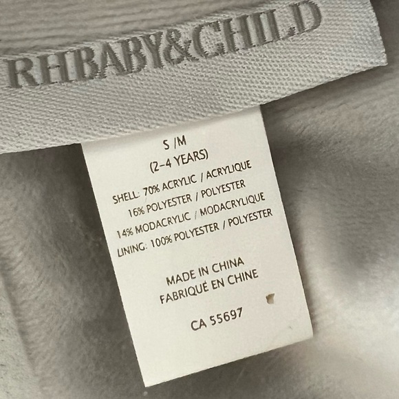 RHBabay&Child Cozy fluffy hat and fluffy home sleepers boots. Boy/Girl - Picture 7 of 7